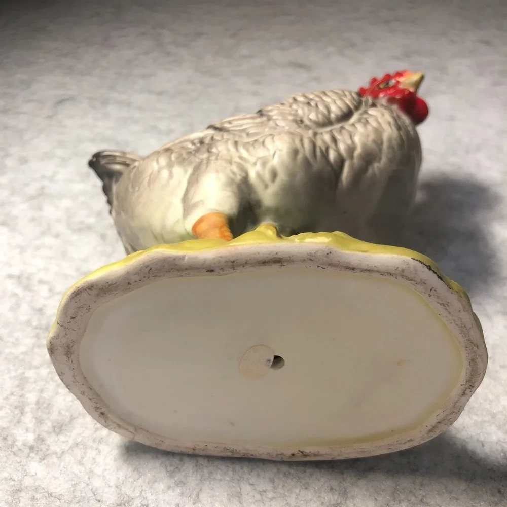 Rooster Small Ceramic Rooster/Chicken Figurine